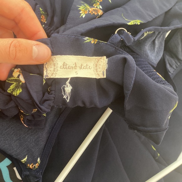 cute jumpsuit with sunflower print altard state - Picture 4 of 4